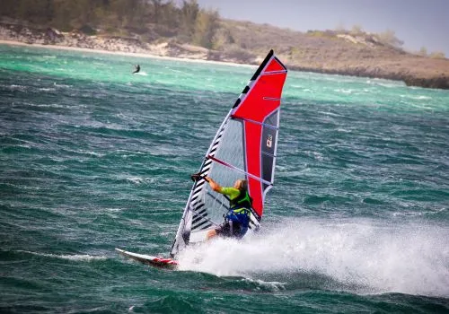 windsurf baie de sakalava